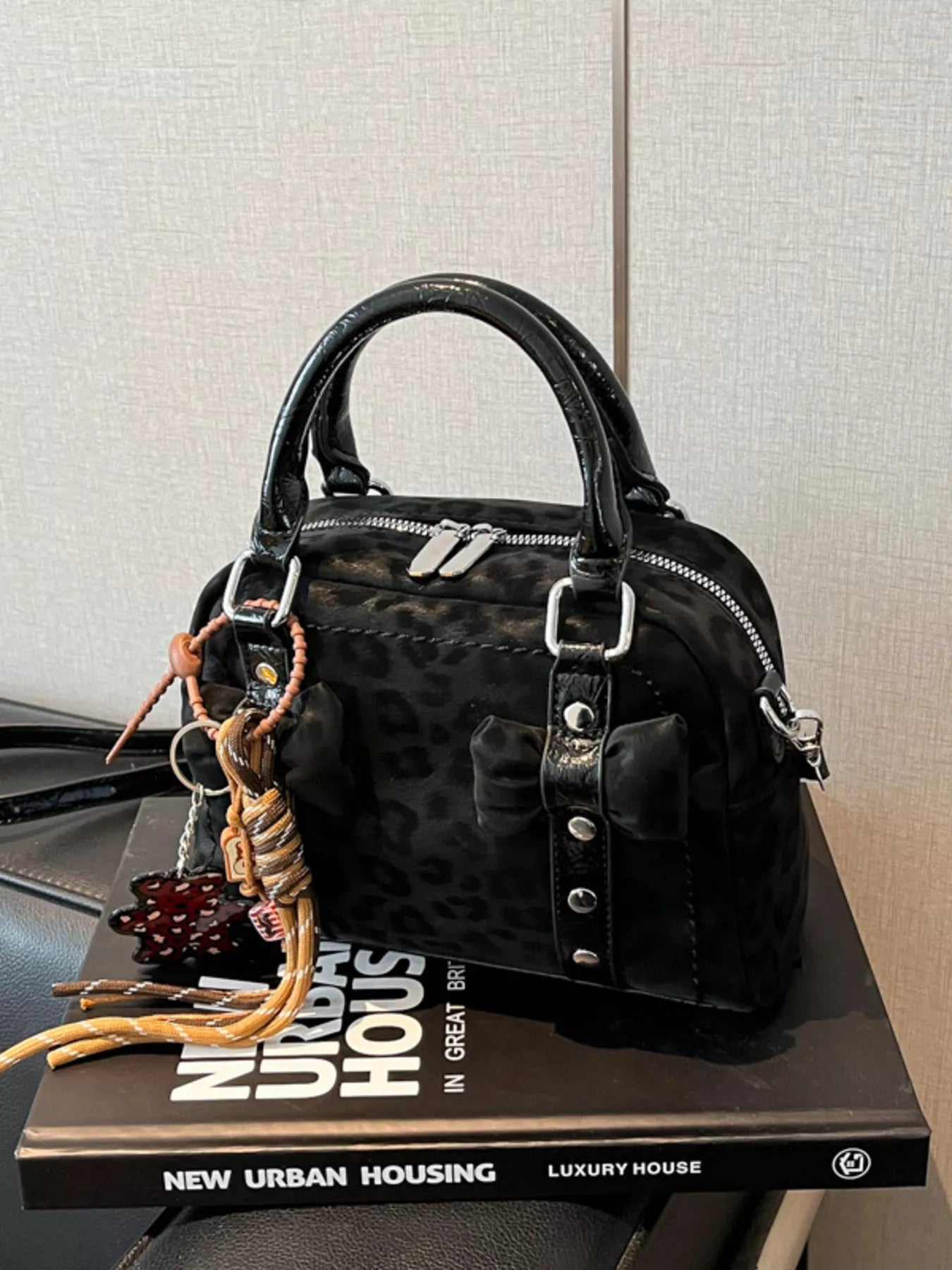 a4b38d4b3b234db599672f0d7516f9a1-Max-Origin