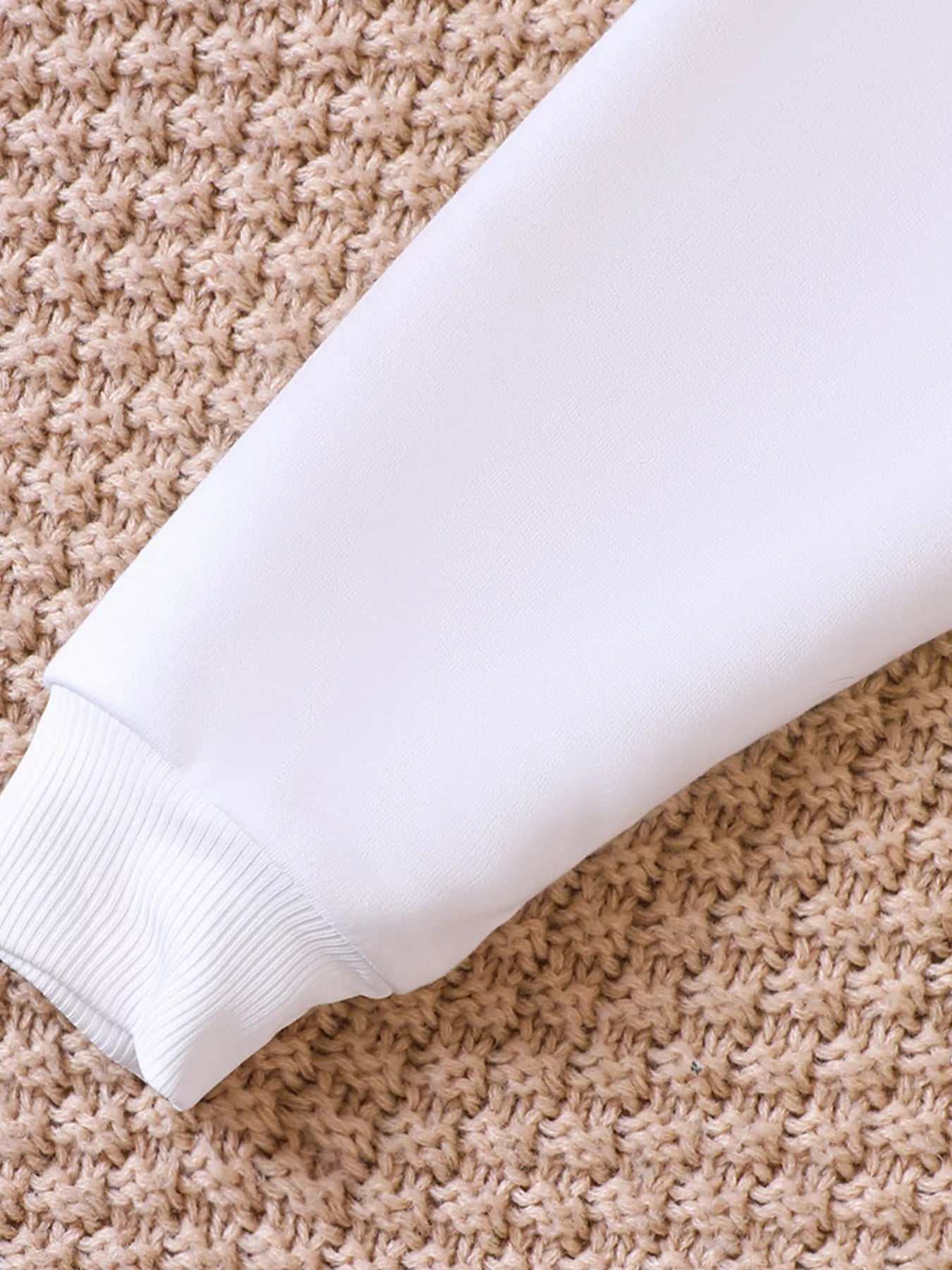 bca427b11fd0454c9be1440e3c0b9490-Max-Origin